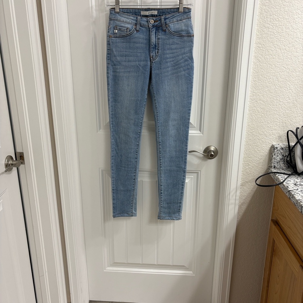 KanCan Light Blue Denim Jeans